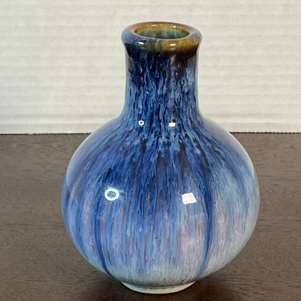 Vtg Pottery Art Bud Vase Beautiful Blend of Cobalt Brown Purple Drip Glaze